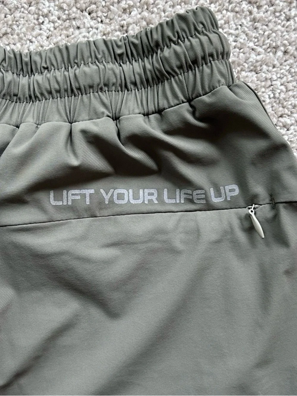 Fifty Percent 5/0 Women's M Athletic Running Shorts Olive Green 2.5 Inseam Liner - Picture 9 of 9